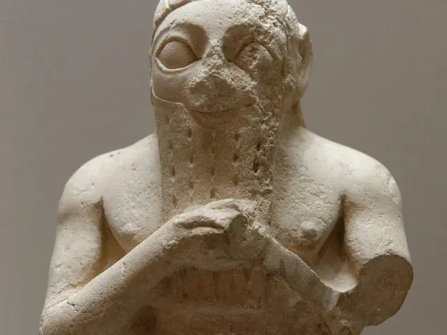 sculpture of the king lugal kisal si of uruk 640x640 1 640x480